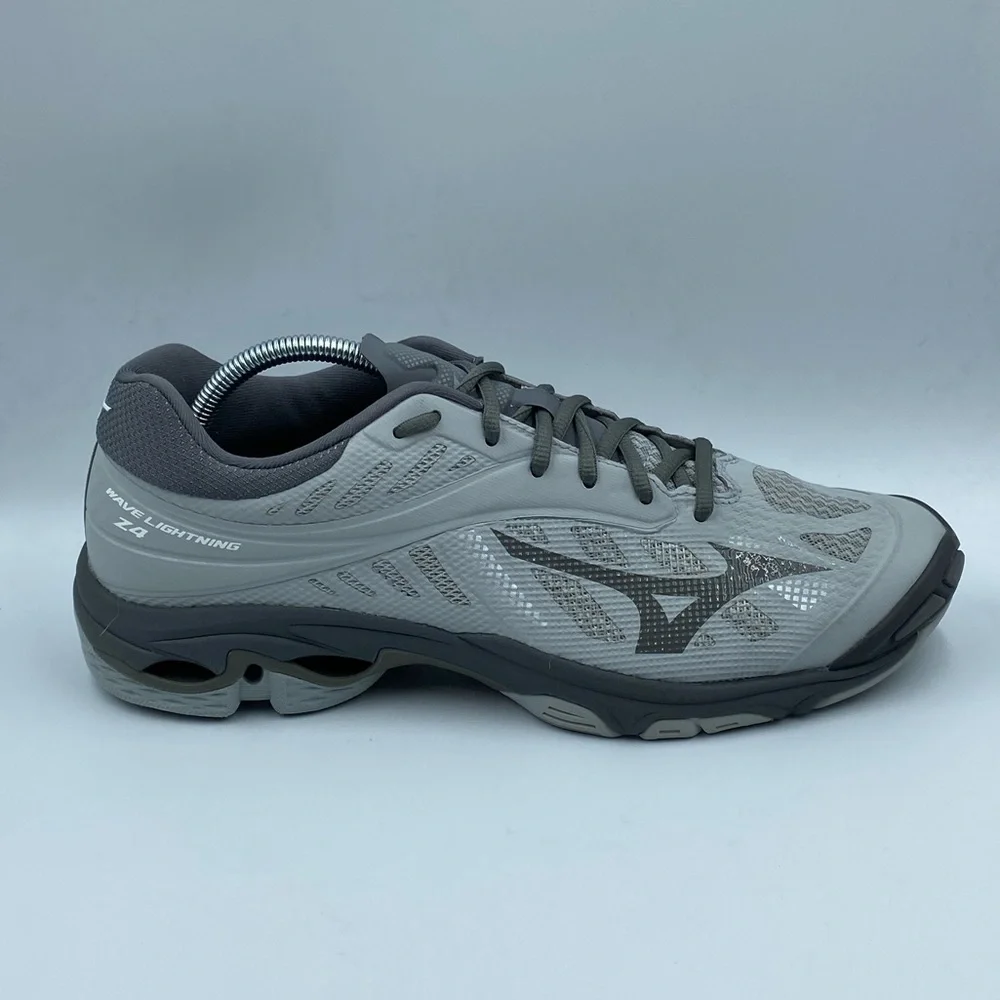 Mizuno Wave Lightning‎ Z4 Volleyball Shoes Women’s Sz 12